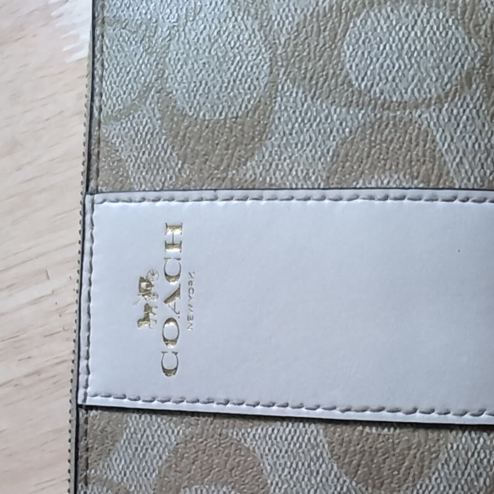 Coach Beige and White Signature Wristlet/Wallet